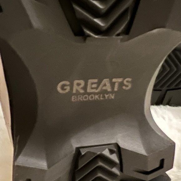 The GREATS® Brooklyn Hewes Chelsea Leather Boot Women Sz 7.5 - Picture 6 of 16